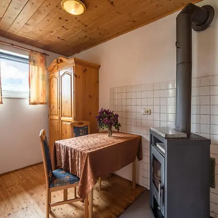 Berghuette In Sankt Andrae Bei Koralpe *