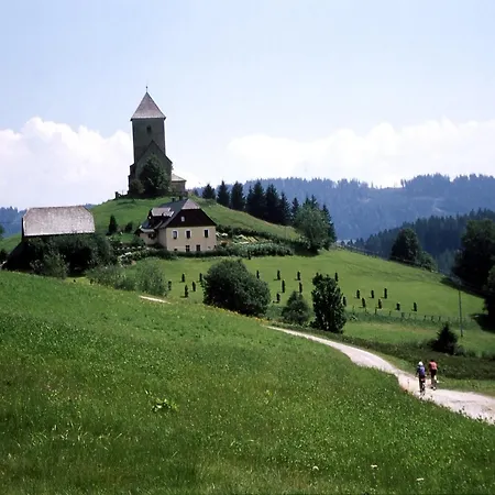 Berghuette In Sankt Andrae Bei Koralpe בית נופש
